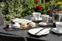 Wisteria Hotel - breakfast