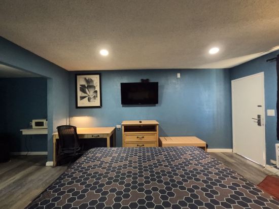 Heritage Inn