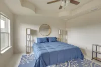 Easy Living in Brownsville! Home Near Med Center - 3 stjerner