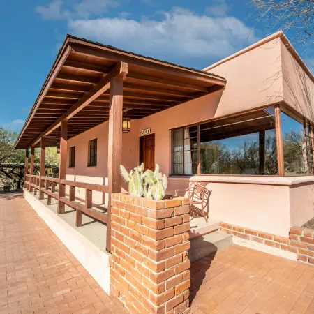 Tanque Verde Guest Ranch