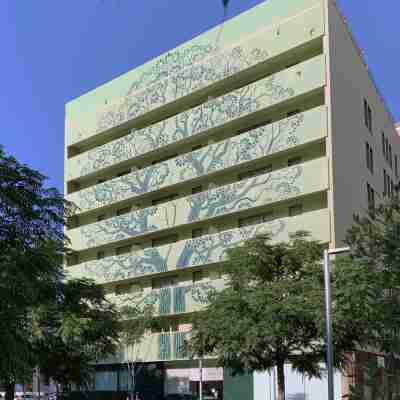 Aura Park Aparthotel Fira Barcelona Hotel Exterior