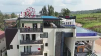 Eza Hotel