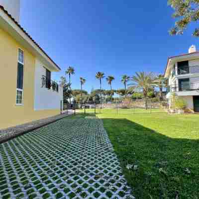 Vilamoura Sunny Garden by Homing Hotel Exterior