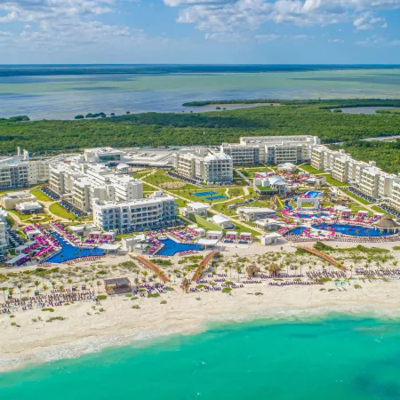 Planet Hollywood Cancun by Royalton, An Autograph Collection All-Inclusive Resort
