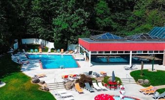Sun Retreats Lancaster County