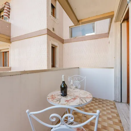 Lily Flat - 15 min from Venice