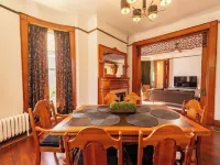 4-bedroom house in historic downtown Xenia w/WiFi, AC. Book your stay now!