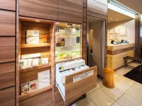 Super Hotel Jr Fujiekimae Kinenkan