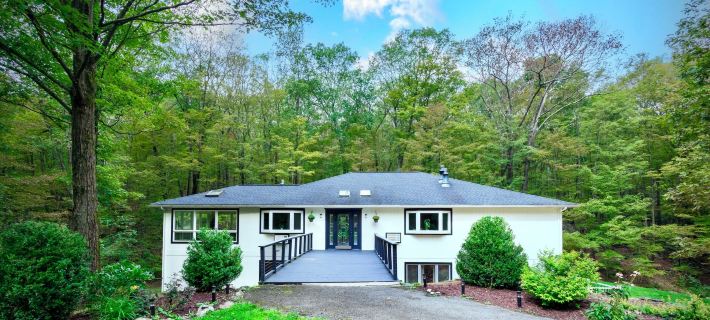 The Harlow House Hotels in Dutchess County