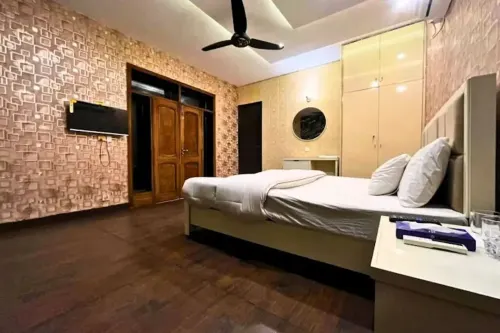 โรงแรม ฮายัต พาเลซ โจฮาร์ทาวน์