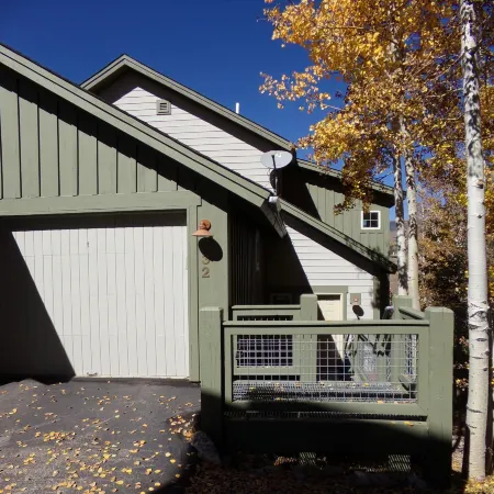 Anemone Townhome 3 Bed 3 Bath