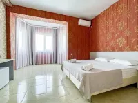 Magellan Family Guest House Hotels in Sukko
