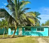 Kid-Friendly Beachy House Off Sanibel&FM Beach!