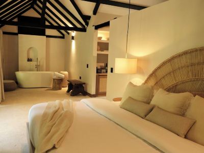 Isla Clara Hotel