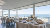 Hotel Esplanade