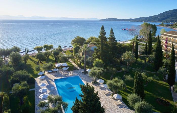 Delfinia Hotel