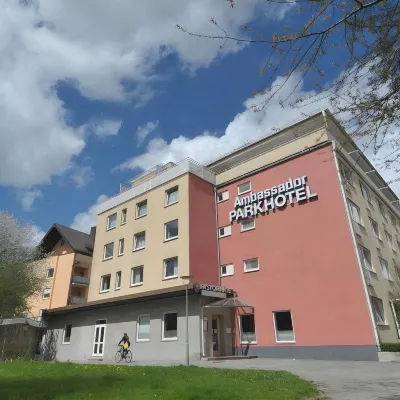 Ambassador Parkhotel Отели рядом с достопримечательностью «Станция метро Aidenbachstraße»