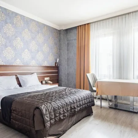 Lifos Hotel
