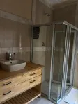 Laroza Guest House