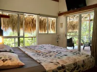 Santa Lova Eco-Hostel Isla Tintipan - Hostels
