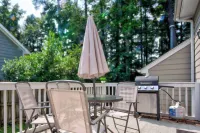 Jacuzzi,crib,walk to Chineese,kebab Rest,food Lion - Homestays