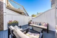 Inn at 7 Central - Homestays