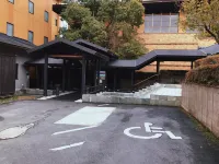 Saiou No Miya - parking