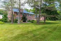 TuckAway Suites at East Branch - Wifi