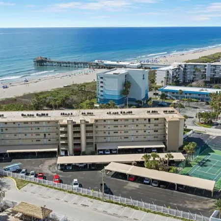 ⛱️ BEACHFRONT CONDO