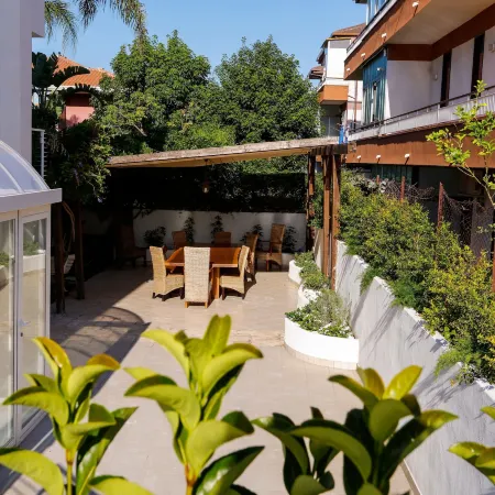 Path House by Wonderful Italy