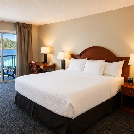 Inn on Long Lake Hotels in Nanaimo