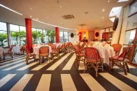 Royal Decameron Mompiche - All Inclusive - breakfast