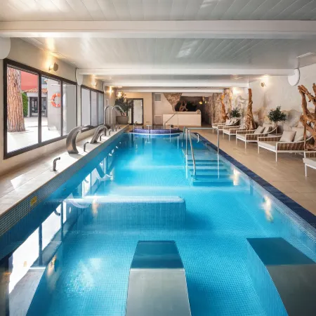 Salles Hotel Aeroport de Girona