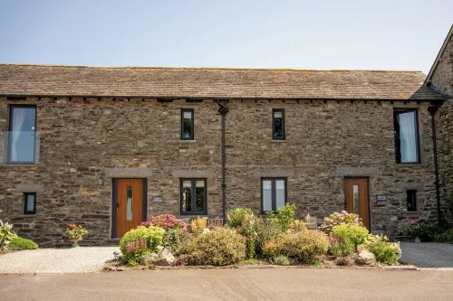 Stunning 3 bed cottage with exceptional views over fields and the Lakeland fells - 4-Star