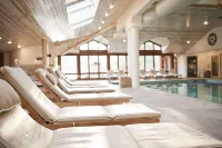 Topnotch Resort - مسبح