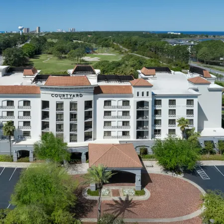 Courtyard Sandestin at Grand Boulevard