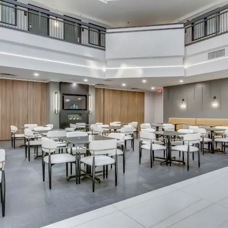 Embassy Suites by Hilton Louisville East