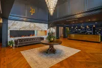 The Publisher, Downtown Fredericksburg, a Tribute Portfolio Hotel - 駐車場