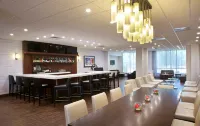 Embassy Suites by Hilton Detroit Livonia Novi - Pet friendly