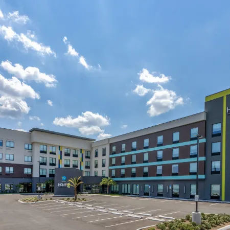 Tru by Hilton Pensacola Airport Medical Center