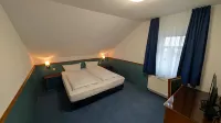 Hotel am Bayrischen Platz - 2-Star
