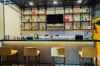 杜拜Port Saeed希爾頓逸林酒店 - 酒吧