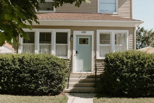 Coastal 3-BR Lower Near Lake MI and Downtown Sheboygan - Wifi