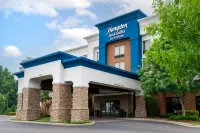 Hampton Inn & Suites Prattville - parking