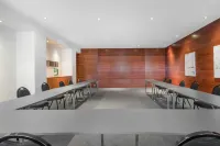 AC Hotel Alcala de Henares - 4 ดาว