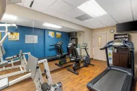 Comfort Suites Raleigh Walnut Creek - Parkering