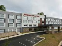 Hampton Inn & Suites by Hilton Charlotte North I 485 - 2 stelle