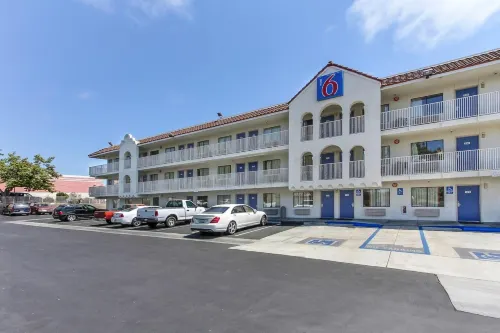 Motel 6 Watsonville, CA - Monterey Area - Bintang 2