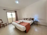 Monte Gordo Beach Ocean View 5 by Homing - Wifi