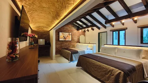 La Bella Toscana Centro - 2-Star